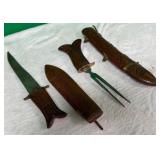 11 - VINTAGE FISH HANDLE CARVING SET