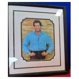 SW - AUTOGRAPHED CELEBRITY PROMO PHOTO FRAMED