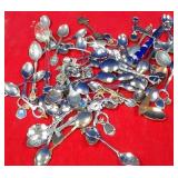 N - COLLECTION OF SOUVENIR SPOONS (N78)