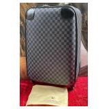 LV GRAPHITE ROLLER SUITCASE "UNAUTHENTICATED"