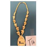 11 - VINTAGE CARVED ELEPHANTS NECKLACE (T16)