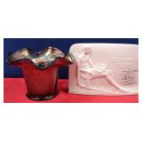N - LLADRO COLLECTOR FIGURINE & VINTAGE GLASS VASE