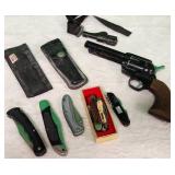 11 - CROSMAN REVOLVER, POCKET KNIVES (D129)
