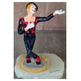 N - POMPEE HARLEQUIN CLOWN FIGURINE