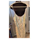M1 - LAUNDRY COCKTAIL DRESS SIZE 4 (M15)