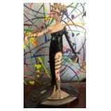 M1 - FRANKLIN MINT ERTE PORCELAIN FIGURINE (D62)