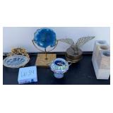 M1 - CANDLE HOLDERS, SCULPTURES, RING DISH (W34)