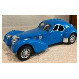 DIECAST MODEL 1936 BUGATTI ATLANTIC