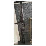 M1 - ACROBATS SCULPTURE 36'T (D100)