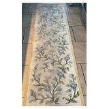 M1 - HALLWAY RUNNER RUG 94X27'