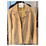 M1 - CHARLOTTE RUSSE JACKET SIZE M (M12)