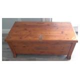 J1 - BLANKET CHEST (M11)