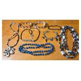 J1 - MIXED LOT OF COSTUME JEWELRY (20)
