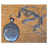 J1 - .925 STERLING LOCKET NECKLACE 13.4 GRAMS (76)
