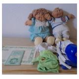 J1 - TWO CABBAGE PATCH DOLLS & CLOTHES (B8)