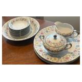 WILLIAMSBURG BY TIRSCHENREUTH BAVARIA 14PCS SET