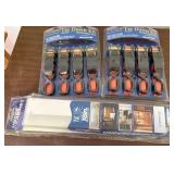 J1 - TIE DOWN KITS & FLUORESCENT LIGHT (G56)