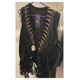 J2 - TRIBE AMERICA VEST SIZE 14 (M18)