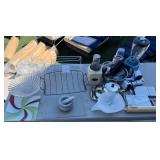 J2 - BLENDERS, WIRE RACKS, SERVING BOWLS, MORE