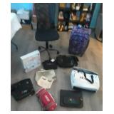 J2 - DESK CHAIR, SUITCASE, TOTE BAGS (R53)