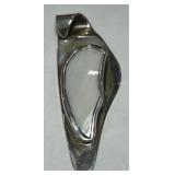 STERLING SILVER MOTHER OF PEARL PENDANT 9.00GRS