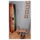 J2 - SHOWER CURTAIN, FRAMED ART, SEAHORSE STANDS