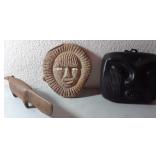 J2 - CARVED ANTEATER, DECORATIVE WALL MASKS (R32)