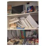 J2 - MIXED LOT OF ARTS & CRAFTS SUPPLIES