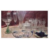 J2 - COLLECTIBLE GLASSWARE (K45)