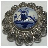 STERLING SILVER DUTCH BROOCH 9.5 GRS