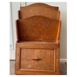 15 - VINTAGE WOOD STORAGE BENCH