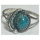 STERLING SILVER TURQUOISE RING 1.9 GRS