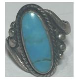 STERLING SILVER TURQUOISE RING 3.9 GRS