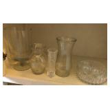 J4 - MIXED LOT OF GLASS VASES (L50)