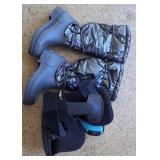 J4 - PAIR OF BOOTS & SOFT BRACE (N64)