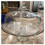 J4 - GLASS CAKE PLATE WITH DOME (L30)