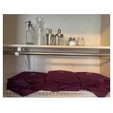 J4 - GLASS CARAFE, DISPENSERS, CLOTH BINS (N17)