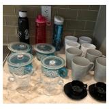 J4 -CERAMIC MUGS, LIDDED SOUP BOWLS, WATER BOTTLES