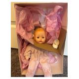 J4 - MADAME ALEXANDER COLLECTIBLE DOLL (N14)