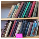 Q - MIXED LOT OF BOOKS (G20)