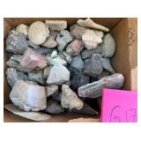 Q - BOX OF COLLECTIBLE ROCKS (G17)