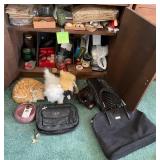 Q - EVERYTHING IN THE CABINET (K46)