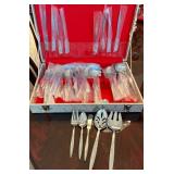 S2 - FLATWARE SET WITH BOX (D32)
