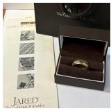 14K YELLOW GOLD RING 7.9 GRAMS SIZE 7 (J88)