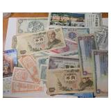 S2 - LOT OF COLLECTIBLE FOREIGN CURRENCY (J56)