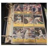 S2 - LOT OF COLLECTIBLE BASEBALL CARDS (T23)