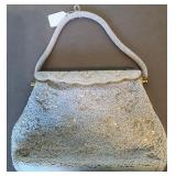 J2 - VINTAGE HANDBAG (C220)