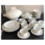 J2 - 30 PIECES HAVILAND FRANCE DISHWARE (G73)
