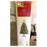 J2 - PRE-LIT CHRISTMAS TREE 4FT (A45)