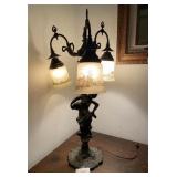 J1 - VINTAGE TABLE LAMP WITH GLASS SHADES (L7)